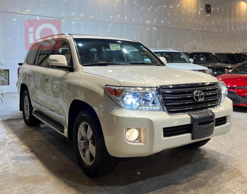 تويوتا لاندكروزر